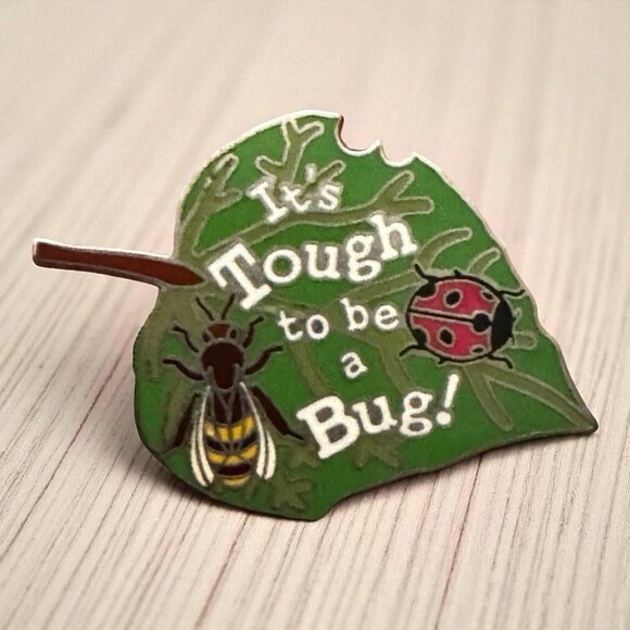 WDW 2001 Disney Pixar It’s Tough to Be a Bug Leaf Pin Animal Kingdom Retired - Picture 4 of 6